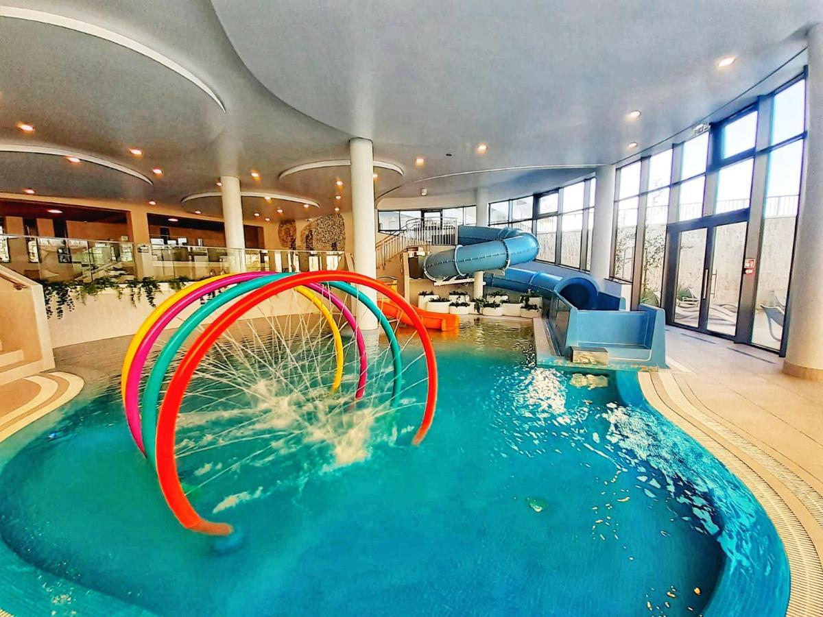Lulu Apartments - Finn - Apartament 3Pokojowy Polanki Aqua, Basen Silownia I Garaz W Cenie Kolobrzeg Ngoại thất bức ảnh